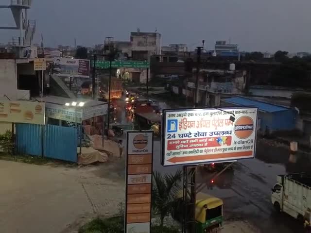दादरी: #hapur #piplada village #adityanathyogi  
ji se yhe apil h humare goun ka rasta tik kara do pleese