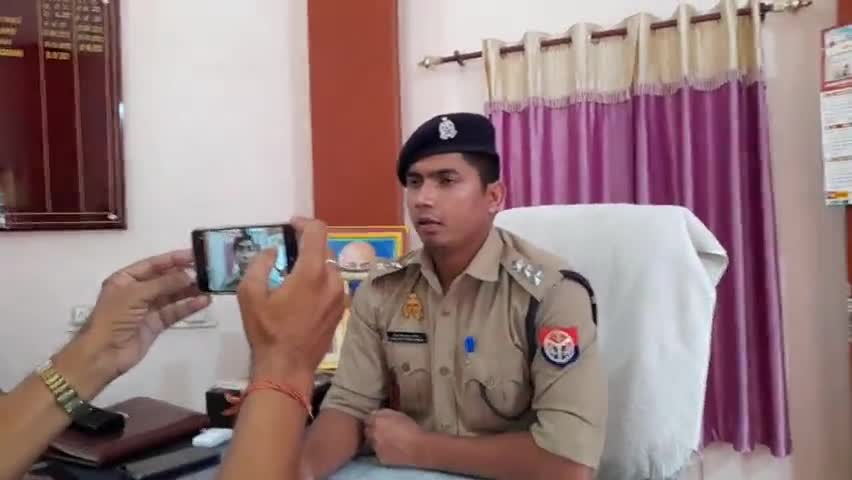 जनपद शामली के थाना भवन का  वीडियो वायरल केरानाअमरदीप मौर्य सीओ की जुबानी