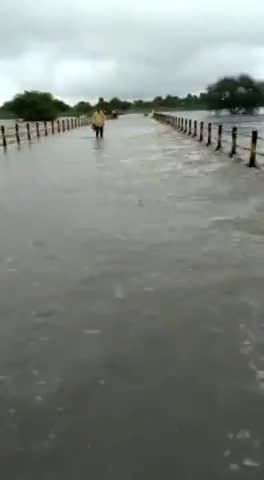 सांवेर: #gram darji karadiya mein Hui barish khatarnak