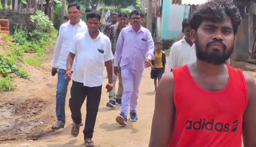 ସୁବଳୟା: ଭାଲୁଡୁଙ୍ଗୁରି ଓ ଚିଂରାନାଲି ଗ୍ରାମରେ ଗଣେଶ ପୂଜା ଅନୁଷ୍ଠିତ, ଯୋଗଦେଲେ ବୀରମହାରାଜପୁର ବ୍ଲକ ଉପାଧ୍ୟକ୍ଷ