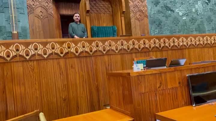 नए संसद भवन में, नए संकल्पों के साथ श्रीगणेश किया।
#NewParliamentBuilding #ParliamentSpecialSession #कौशाम्बी #vinodsonkar #BJP4UP #भाजपा #UttarPradesh #BJP4IND #Kaushambi Narendra Modi J.P.Nadda Amit Shah Bharatiya Janata Party (B