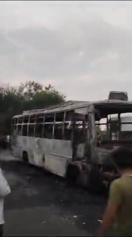 माला में हुआ हादसा 1 बच्चे की मौत 12th कक्षा का क्षात्र था और बस जला दी #माला सुनेटी