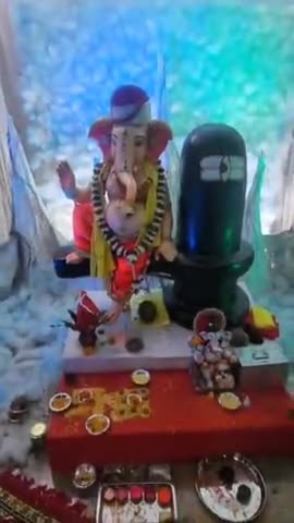गणपति बप्पा मोरया, प्रथम पूज्य गणराज।
विघ्न हटाओ मार्ग से, पूरण हों सब काज।।
#ganeshpuja #ganeshutsav #ganeshpujaspecial #ganeshpujastatus #ganeshpooja #ganeshotsav2023 #raipur #raipurian #raipurblogger