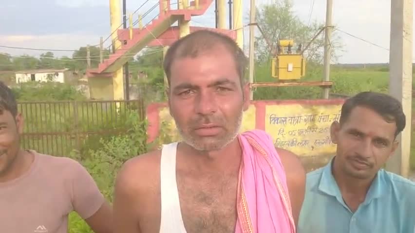 पिछोर: पिछोर अनुविभाग के ग्राम भडोरा वर्षों से बंद नल जल योजना अधिकारी नहीं कर रहे कोई करवाई ग्रामीण परेशान
#phe