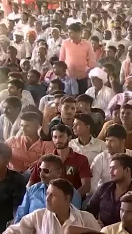 प्रधानमंत्री #नरेंद्रमोदी ने जयपुर में परिवर्तन संकल्प महासभा को संबोधित किया।
लाइक करें फोलो करें