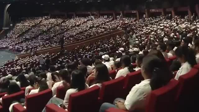 प्रधानमंत्री नरेंद्र मोदी ने युवाओं से अपील की कि वे 7 दिनों के भीतर कम से कम 7 लोगों को #UPI चलाना सिखाएं।