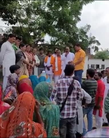 #सेवा_पखवाड़ा के तहत #अनुसूचित मोर्चा द्वारा #आयोजित #दलित #बस्ती #सम्पर्क #कार्यक्रम में रहा।
#मोदी_को_फिर_लाना_है