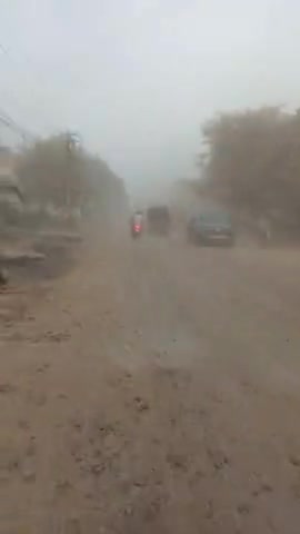 रामपुरा बायपास बुलंदशहर चीरघर तीराह जानलेवा धूल से परेशान लोग 10 साल से नहीं हुआ विकास #viralvideoतेजी