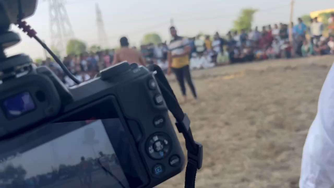 खैर मे हुआ दाऊजी कुश्ती दंगल का आयोजन पहलवानो नें दिखया जोर 
#aligarhnews#kushti
