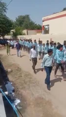 भरतपुर: विधान सभा क्षेत्र डीग-कुम्हेर  के गांव सांतरुक  में मतदाता रैली निकल  कर मतदाताओं को जागरूक किया गया #ceorajasthan