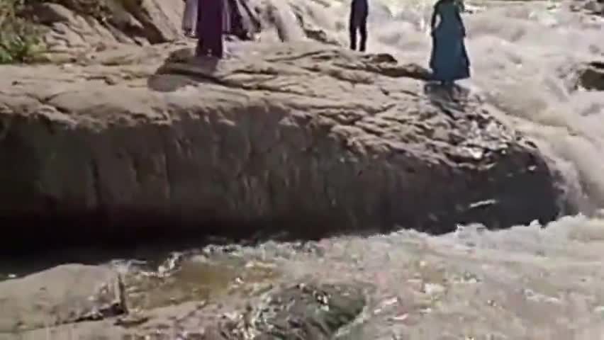 झींकपानी: दामादिरी मंदिर दोस्त के साथ घूमने आई नाबालिक के साथ सामूहिक बलात्कार,दोस्त को बंधक बना कर दिया गया घटना को अंजाम।