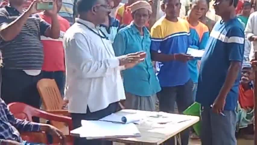 झींकपानी: डिलियामर्चा में रिक्त  मुंडा पद के लिए तीसरी बार हुए रायशुमारी के दौरान चार उम्मीदवारों ने दावेदारी प्रस्तुत किया