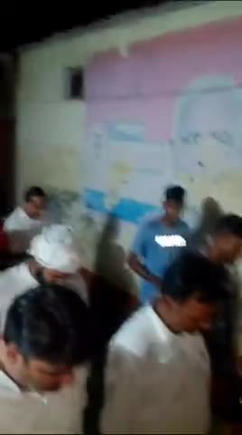 मईल थाना क्षेत्र के ईशारू में शलभमणि त्रिपाठी के पहुचते ही लगने लगे क्षेत्रीय सांसद रविन्द्र कुशवाहा मुर्दाबाद के नारे
