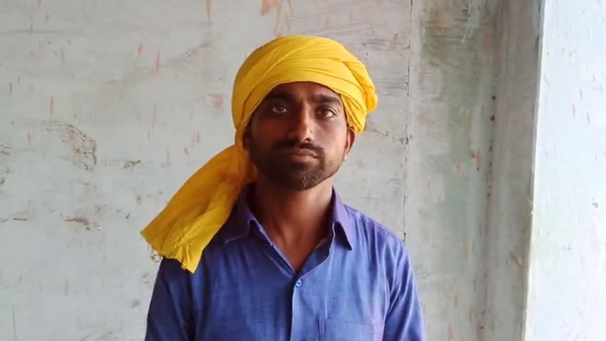 बाँदा #जिलाधिकारी के स्वच्छता #अभियान की #कर्मचारियों ने उड़ाई #धज्जियां सामुदायिक #शौचालय में गंदगी का अम्बार #पीसीपटेल