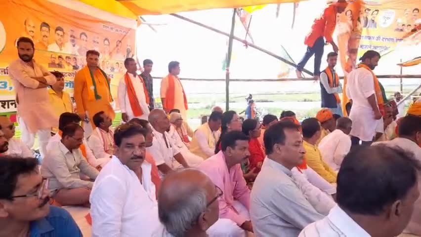 दरभंगा में एम्स निर्माण हेतु शोभन मे महा धरना प्रदर्शन काफी सफल चल रहा हैं । #aiims  #news18 #national #nationalnews