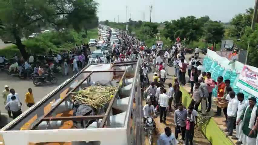 सोनकच्छ का ये
जन आक्रोश है!

#जन_आक्रोश_यात्रा #सोनकच्छ #sonkachh #MadhyaPradesh