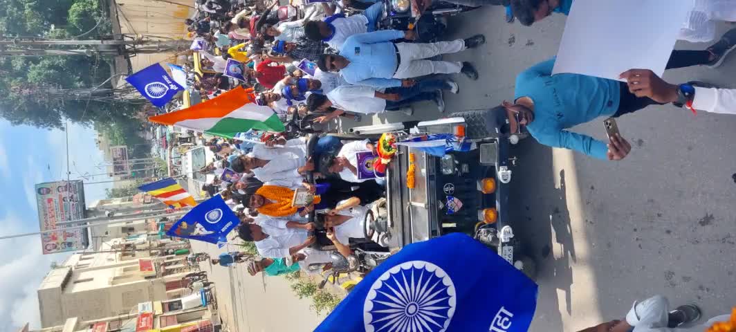 उत्तर प्रदेश के जिला बनारस से
#संविधान #बचाओ #यात्रा 🇮🇳
#आरक्षण #जमीन #वापस #करो 

#करो बहुजन मिशन #पूरा #करने #की #तैयारी