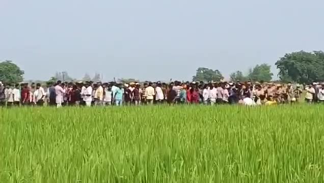 जब जब सत्ता बेलगाम हुई है जनता सड़कों पर उतरी है ये तो टेलर है यूपी ही नहीं पूरे देश का यादव समाज देवरिया में दिखेगा।

#DeoriaHatyakand #प्रेम_यादव_को_न्याय_दो
