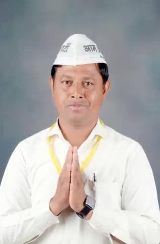 #किसानो की मिट्टी से अपने लहू को सींचा हैँ मैंने*

विगत #बीस वर्षो से किसानो, मजदूरों एवं स्टूडेंट्स आदि के हको के लिए एवं क्षेत्र की जन समस्याओ के निराकरण के लिए प्रभल आंदोलन मे कभी पीछे नहीं हटा हूँ -
#घर मे गरीबी जैसी महामारी के होते हुए