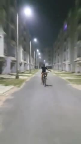 #bicycle #cycling #cyclinglife #cyclingphotos #mountainbike #roadbike #bikelife #velo #bicyclelife #cyclingpics