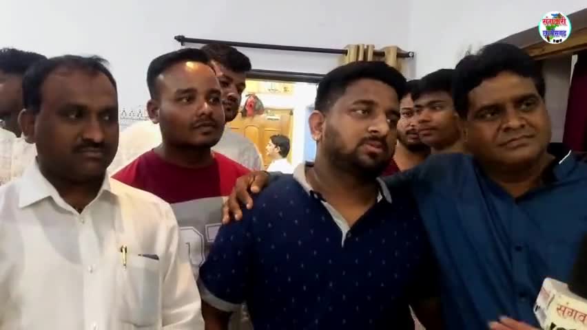 दुर्ग:- दुर्ग शहर में उमड़ी भीड़ जस सम्राट दुकालू यादव जी सभी भक्त झूम उठे।#durg #bhilai