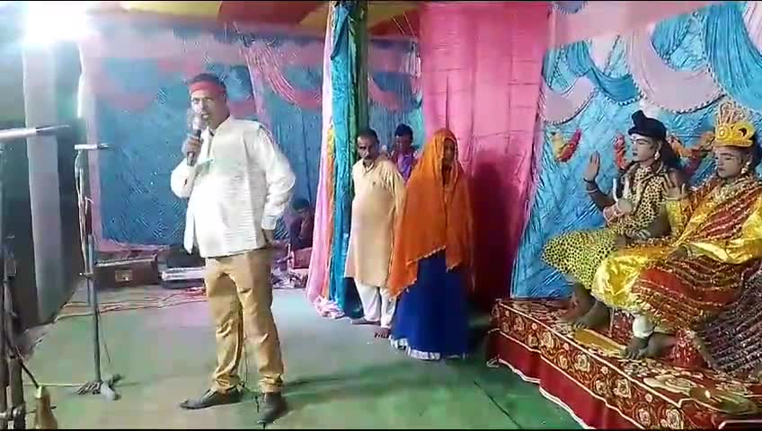 उफरौल बिदुपुर में भाजपा नेता हरेश कुमार सिंह ने किया दुर्गा पूजा में आयोजित रामलीला का संयुक्त रूप से उद्घाटन।
#राघोपुर