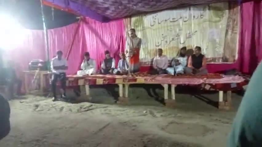बेलारी काजी टोला पर इंकलाबी शायर समस्तीपुरी मो0 जमाल के द्वारा सफल मुशायरा का आयोजन