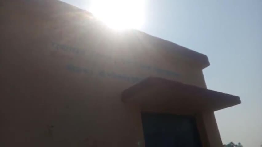 उत्तर सेरथु गाँव में यह टीयुबेल बैठायाय गया लेकिन चालु नहीं किया गया है और इसका आधा पैसा निकाल लिया गया है