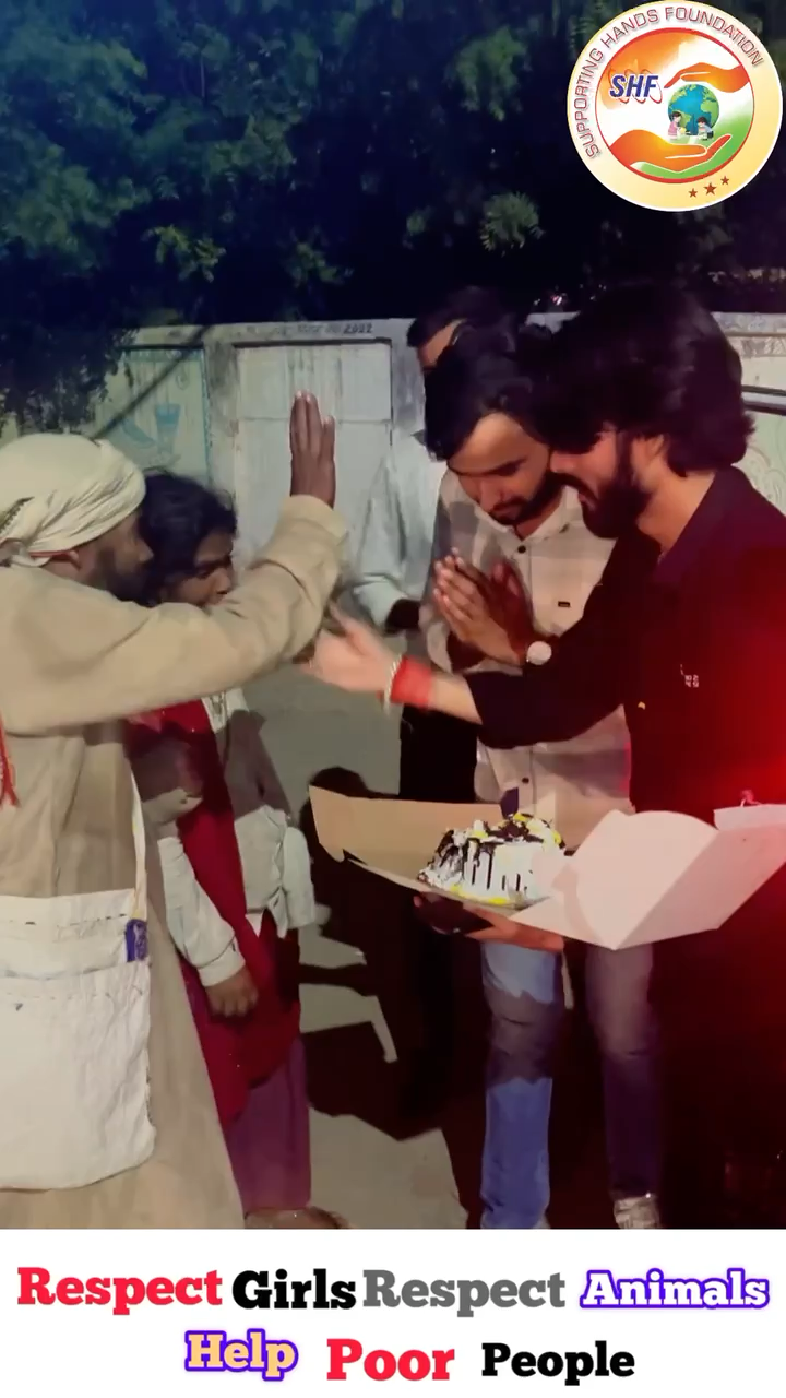 ग्वालियर गिर्द: I am blessed by God that he has chosen me for these people. 🫶🏻
#apsgurjar #cake #poor #trust #help #viral #reels
