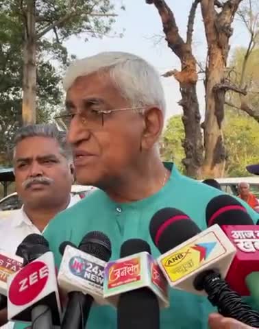 वही कांग्रेस सरकार आएगी फिर से। फासीवादी सोच के लिए यहां कोई जगह नहीं है।
#छत्तीसगढ 
T. S. BABA