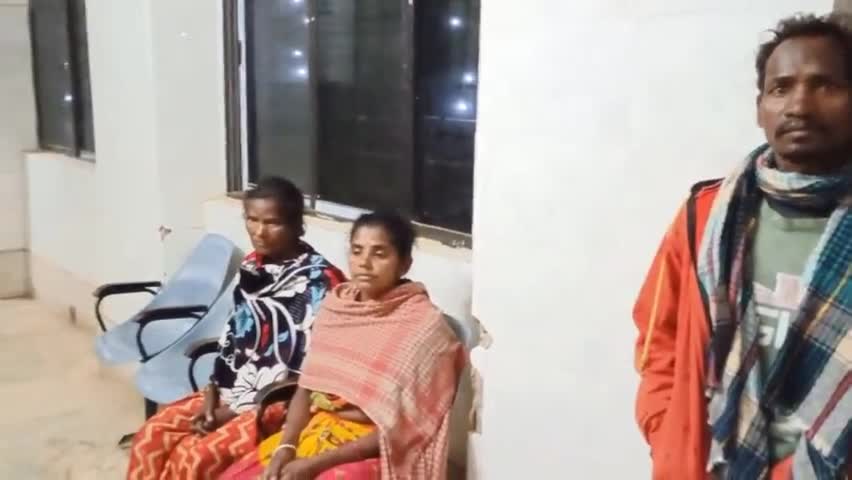 झींकपानी: हाेरो गोइलकेरा में जहरीला फल खा लेने से 
45 वर्षीय महिला की सदर अस्पताल में इलाज के दौरान मौत