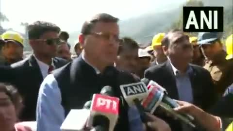 उत्तरकाशी में हुए टनल हादसे के बाद मौके पर पहुंचे मुख्यमंत्री पुष्कर सिंह धामी #धामी #टनलहादसा