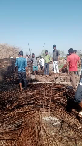 केिशनपुर: Kathara Kadampura Breaking News
#aag #news_express #supaul #viralreels