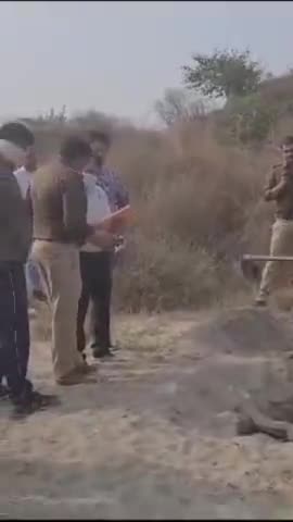 #दोस्त ने ही दोस्त की हत्या कर दी औ लाश को मिट्टी में दब दिया यह खबर# रोहतक# की#