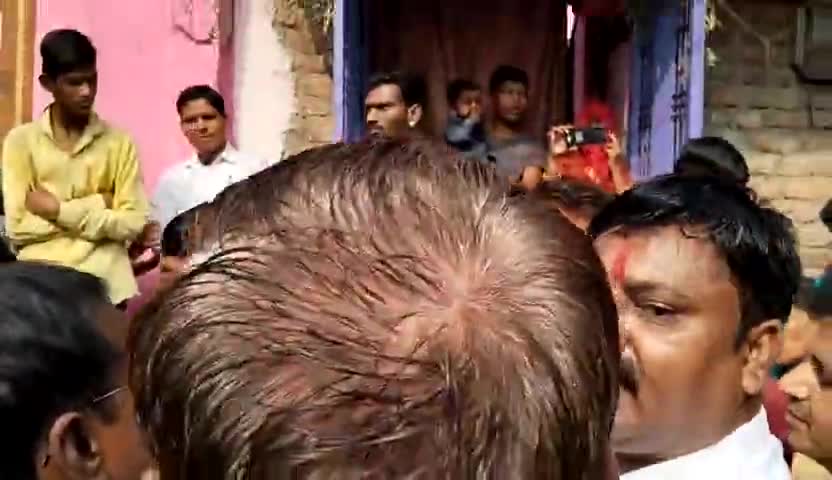 बारां मे पानाचंद मेघवाल का जनता ने जमकर विरोध किया, रोड नही बनवाने कि रही वजह 

#बारां