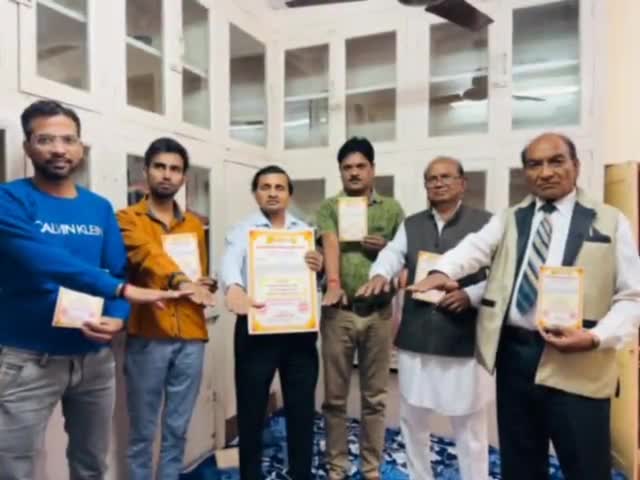 *🪷सादर आमंत्रण🪷*
राजस्थान विधानसभा चुनाव 2023.....!!!
आप सभी सपरिवार मित्रो सहित 👉🏿दिनाक 25 नवंबर 2023 👉🏿 प्रात 7 बजे से साय 6 बजे तक अपना मतदान अवश्य करे
#rajasthanelection2023