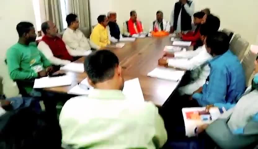 1 से 7 #दिसम्बर तक होने वाले #नमो #कबड्डी #प्रतियोगिता की तैयारी #बैठक में रहा।
