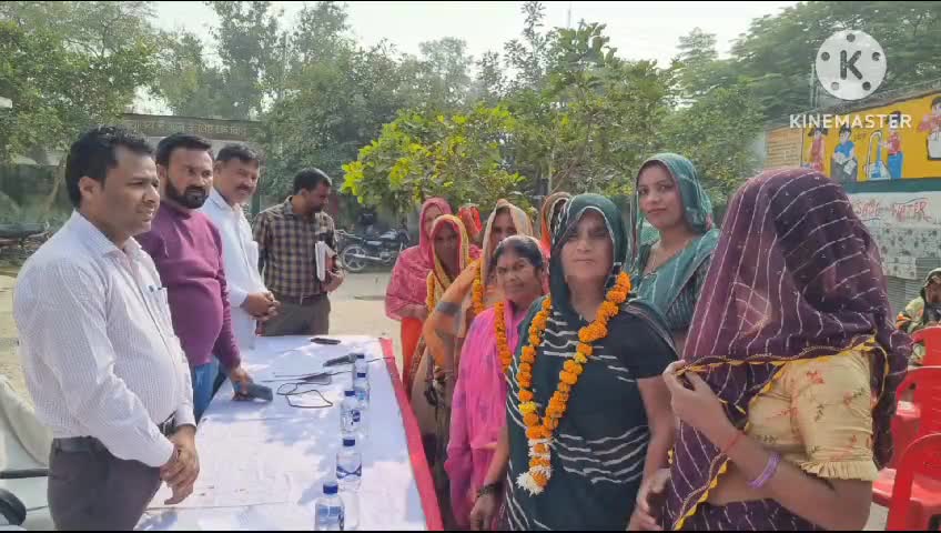 कोसमा मुसलमीन के प्राइमरी स्कूल में आयोजित हुआ सास बहू सम्मेलन उप जिलाधिकारी घिरोर ने लिंगानुपात पर डाला प्रकाश