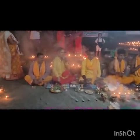 #कार्तिक_पूर्णिमा के शुभ अवसर पर #गंगा_समग्र के कार्यकर्ताओं ने #काढ़ागोला_घाट पर गंगा पूजन,आरती कर #देव_दीवाली मनाया।