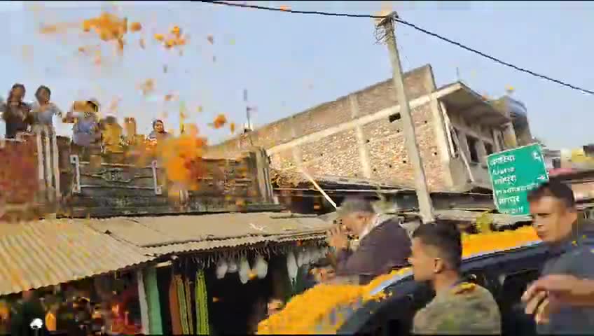 सुपौल की महान जनता को मेरा प्रणाम! कल आपने जो गांधी मैदान में अपनी अभूतपूर्व उपस्थिति दर्ज करा कर अपने हक और अधिकार की आवाज को बुलंद किया, उसके लिए आप सबों को दिल से धन्यवाद! 

#pappuyadav #pappuyadavजनअधिकारपार्टी #Sup