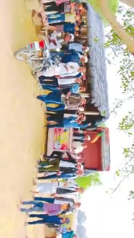 डॉ किरोड़ी की जीत पर भांवता की जनता खुशी मनाते हुऐ
