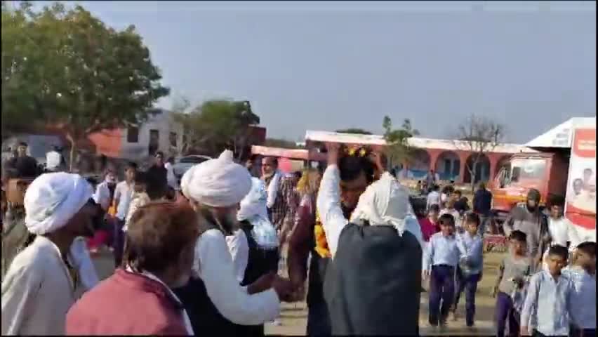 नुंह के चंदैनी गांव में पहुंची विकसित भारत संकल्प यात्रा ग्रामीणों ने किया जोरदार स्वागत#पब्लिक ऐप