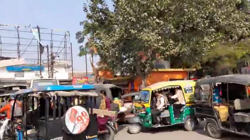 #गया शहर के मुफस्सिल मोड़ पे यातायात पुलिस की ड्यूटी पर तैनात रहने के बावजूद भी ,लग हैं जाम।