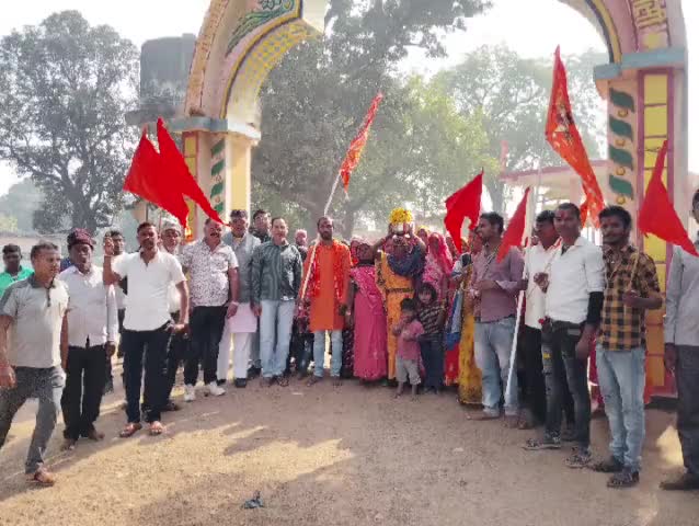 जरवाही पहुंची अक्षत कलश यात्रा,का हुआ भव्य स्वागत
 #akshatkalash 
#shriramjanmbhumi
#jarwahi 
#nivar #katni_nagar