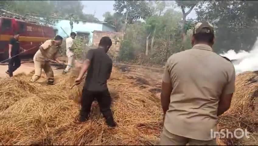 ଭୁବନ: ଦିଘୀ ଗ୍ରାମ ରେ ଅଦେତ୍ୱ ସାମଲ ଙ୍କ ଧାନ ଓ ପାଳ ପୋଡ଼ି ନଷ୍ଟ