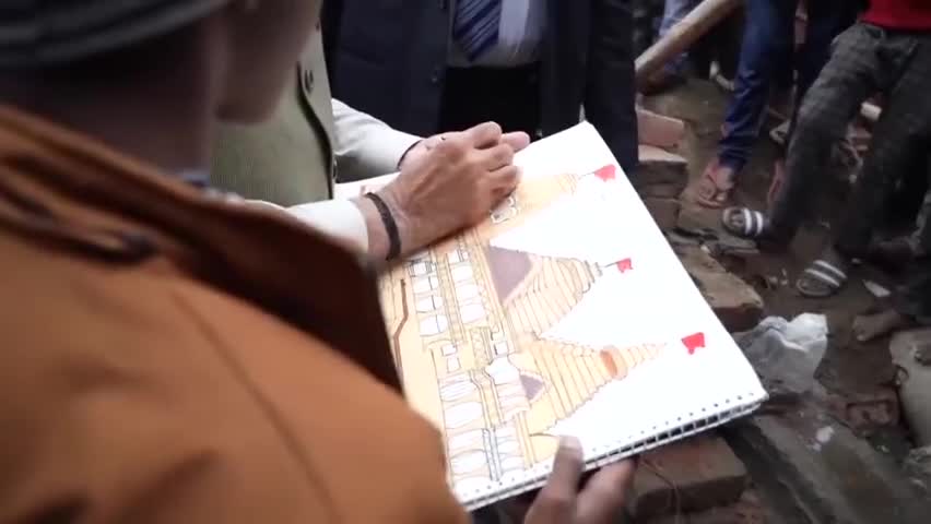 गैस मिला, बिजली मिली, अनाज मिला, घर मिला और पानी भी मिला… 

बहन मीरा मांझी के घर प्रधान सेवक। 

#नए_भारत_की_नई_अयोध्या