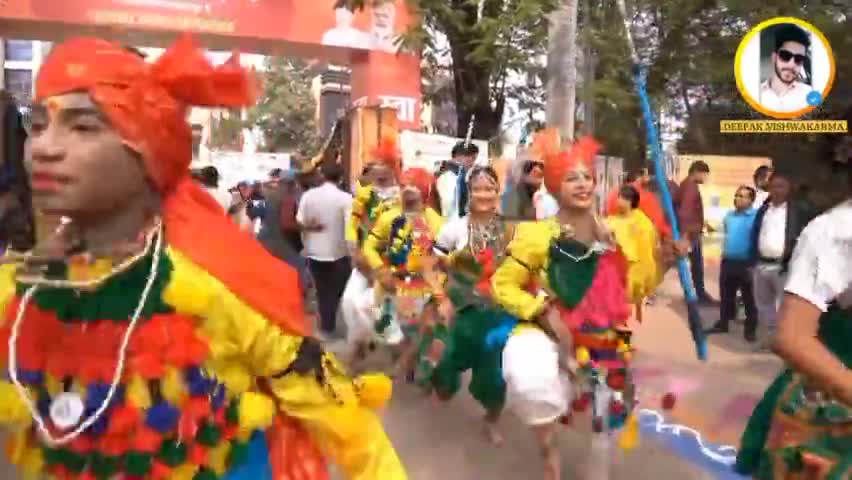 मुख्यमंत्री डॉ. मोहन यादव ने जबलपुर में आयोजित कार्यक्रम में बड़ी घोषणाएं की। 
#DrMohanYadav #JabalpurMeMohanSarkar #bjp