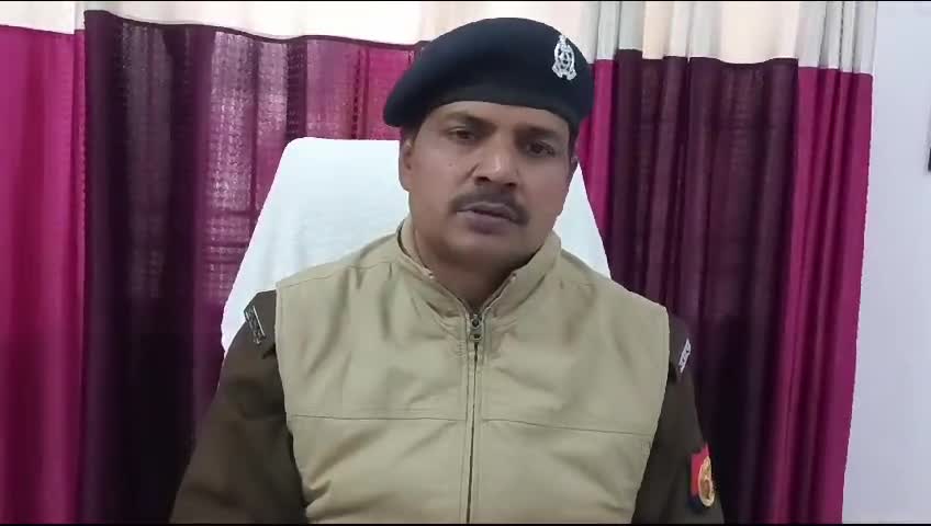 बेला में फांसी लगाने की घटना के संबंध में क्षेत्राधिकारी बिधूना द्वारा दी गयी बाईट
#औरैयापुलिस#