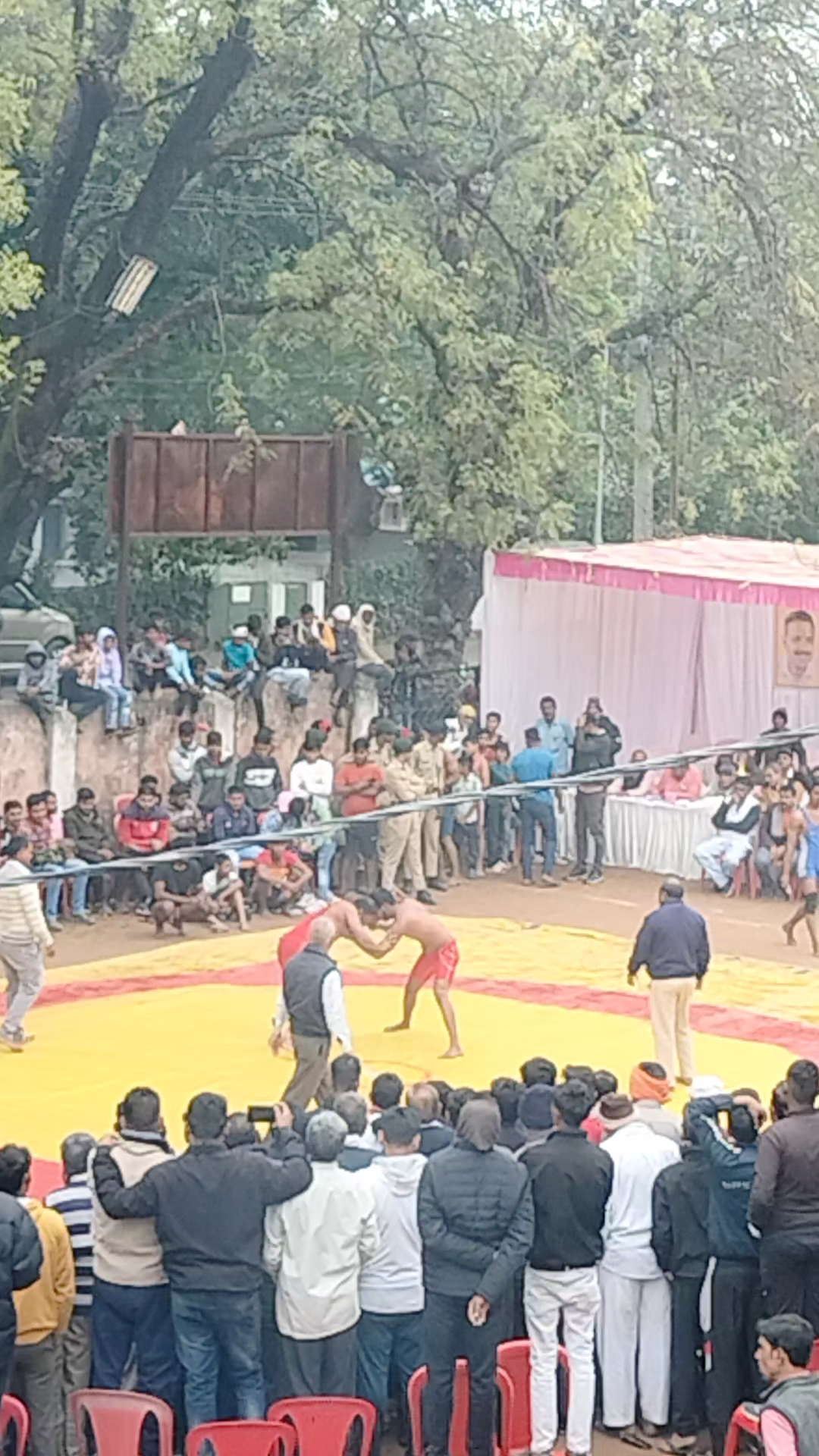 #सोहागपुर के कॉलेज में राज्य स्तरीय दंगल का आयोजन संपन्न, #पहलवानों ने लगाए दाव पेंच #@