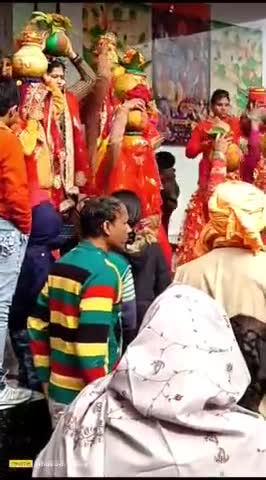 आज अपने गांव कसेरू मैं कलश यात्रा के साथ श्रीमद् भागवत कथा का आरंभ🙏🙏जय श्री कृष्ण जय श्री राधे🙏🙏#sort